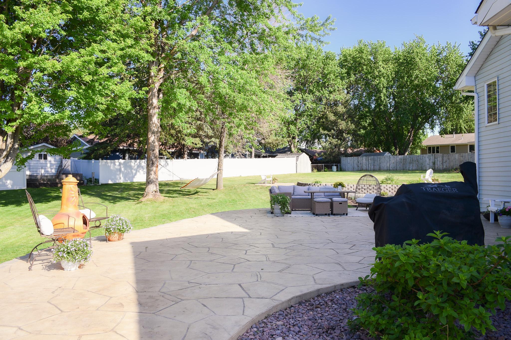 885 Briarwood Drive