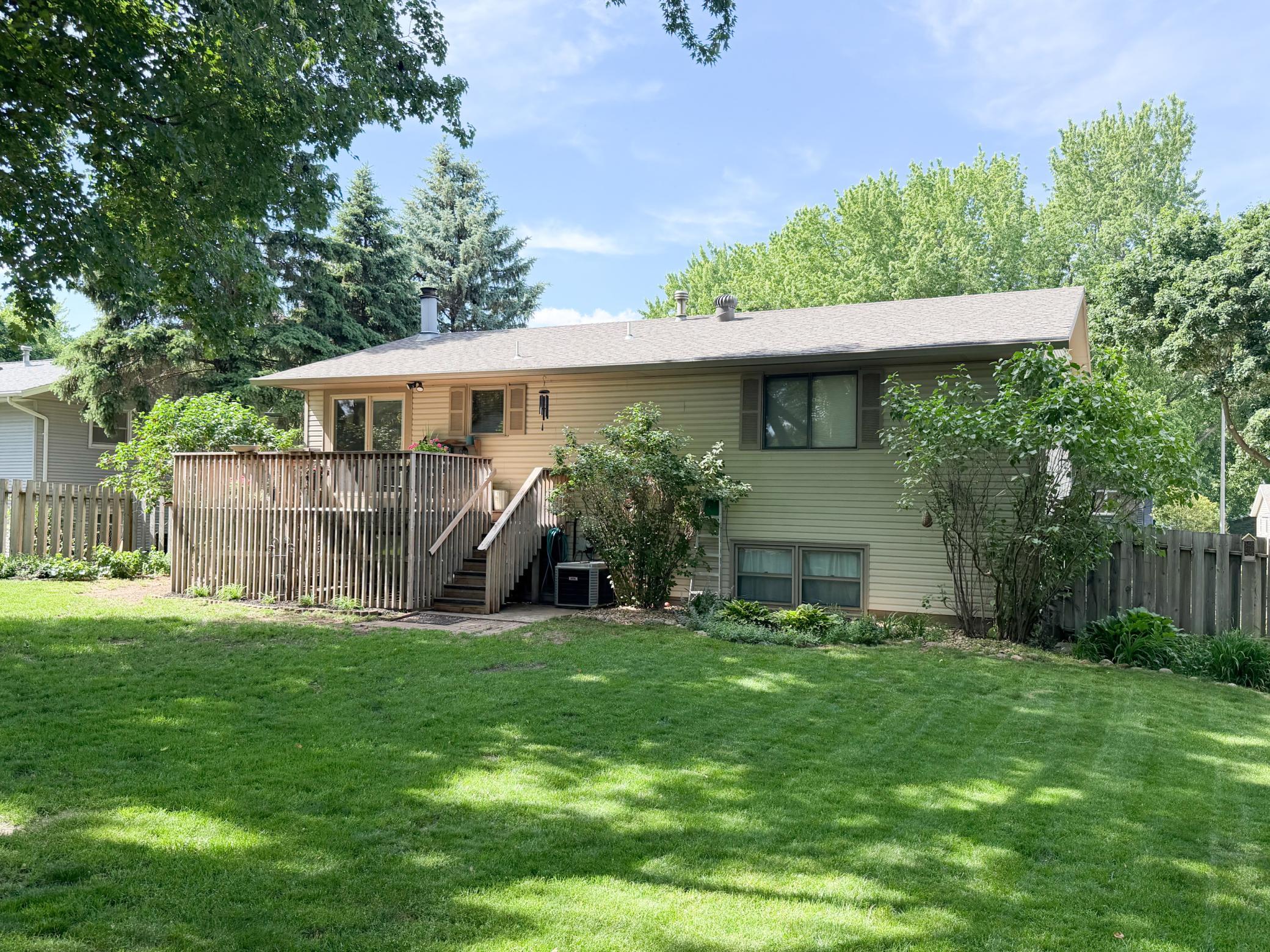 1925 Driftwood Avenue
