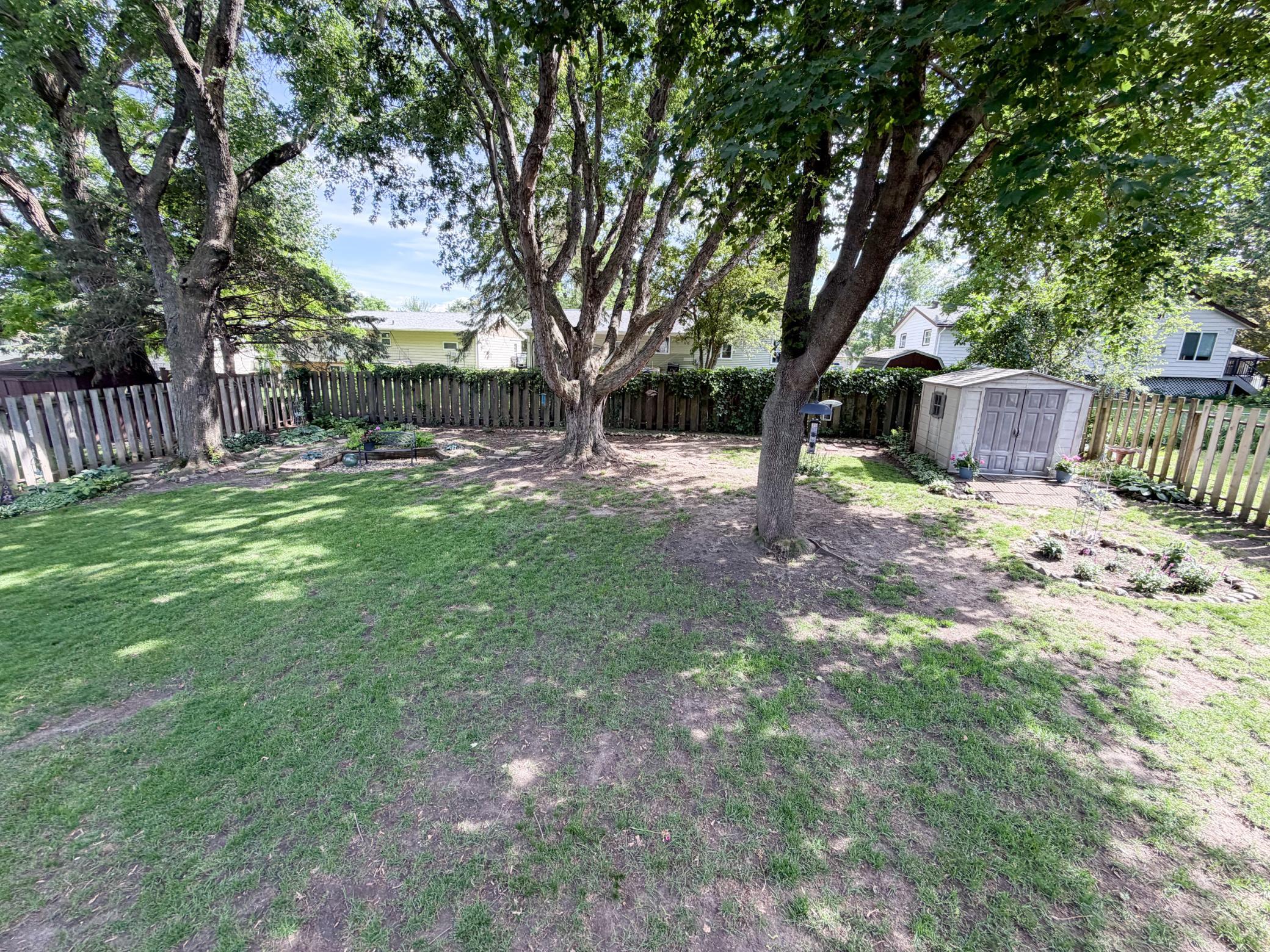 1925 Driftwood Avenue
