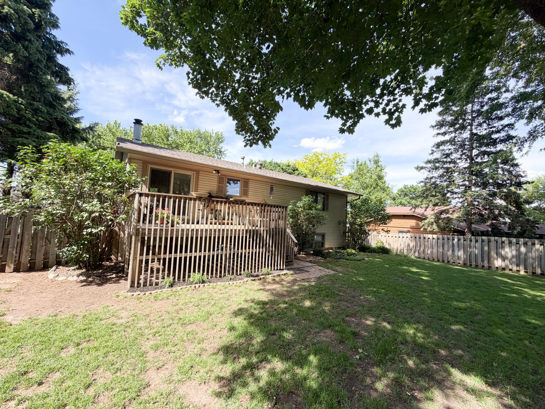 1925 Driftwood Avenue