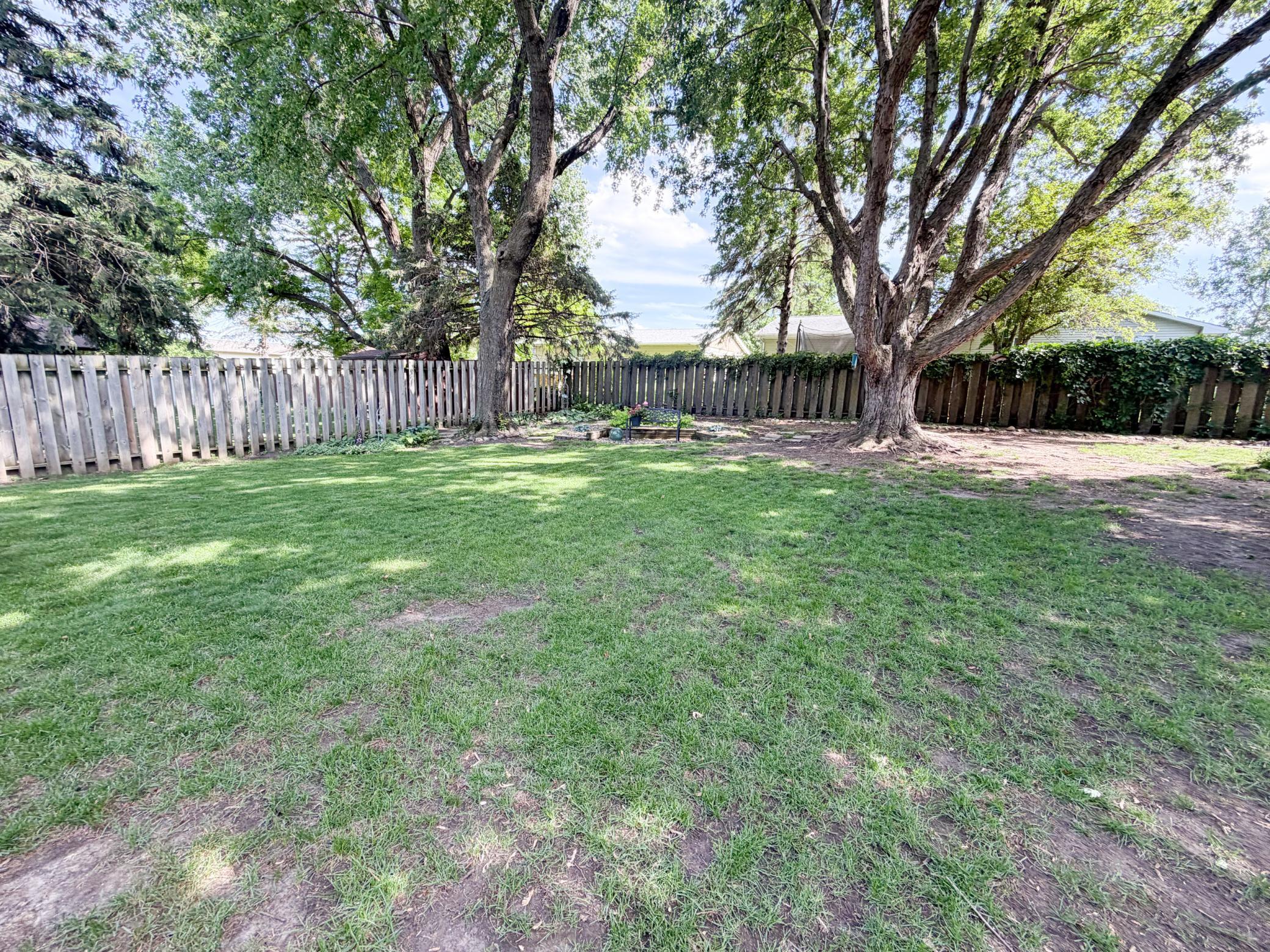 1925 Driftwood Avenue