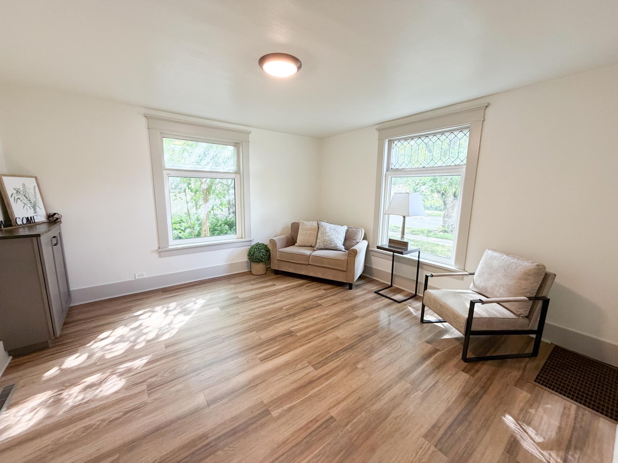 1304 3rd Avenue