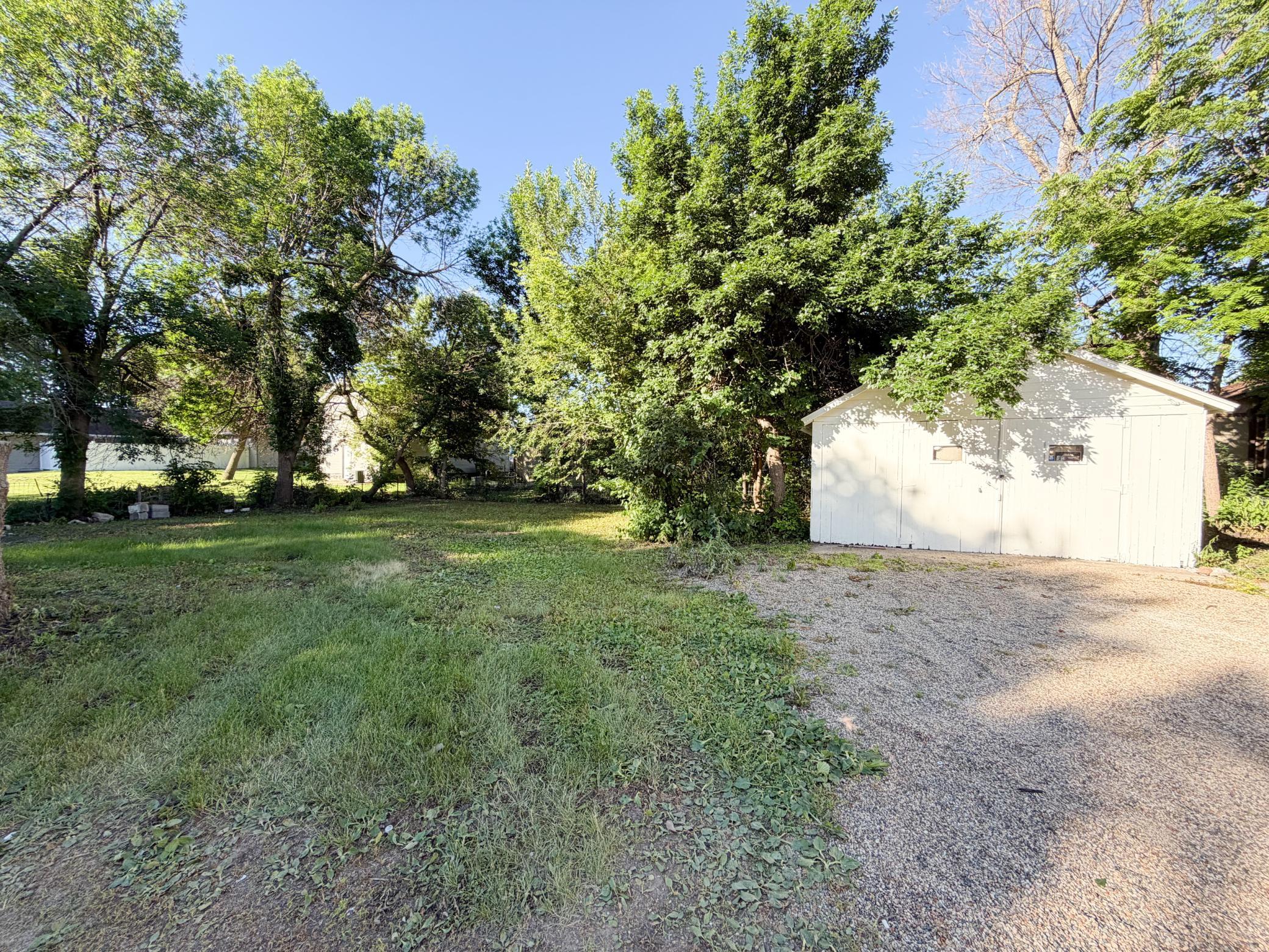 1304 3rd Avenue