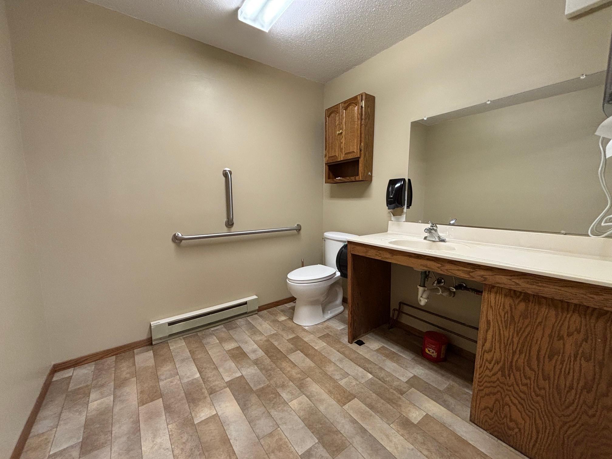 311 W Gabrielson Road Unit: 4