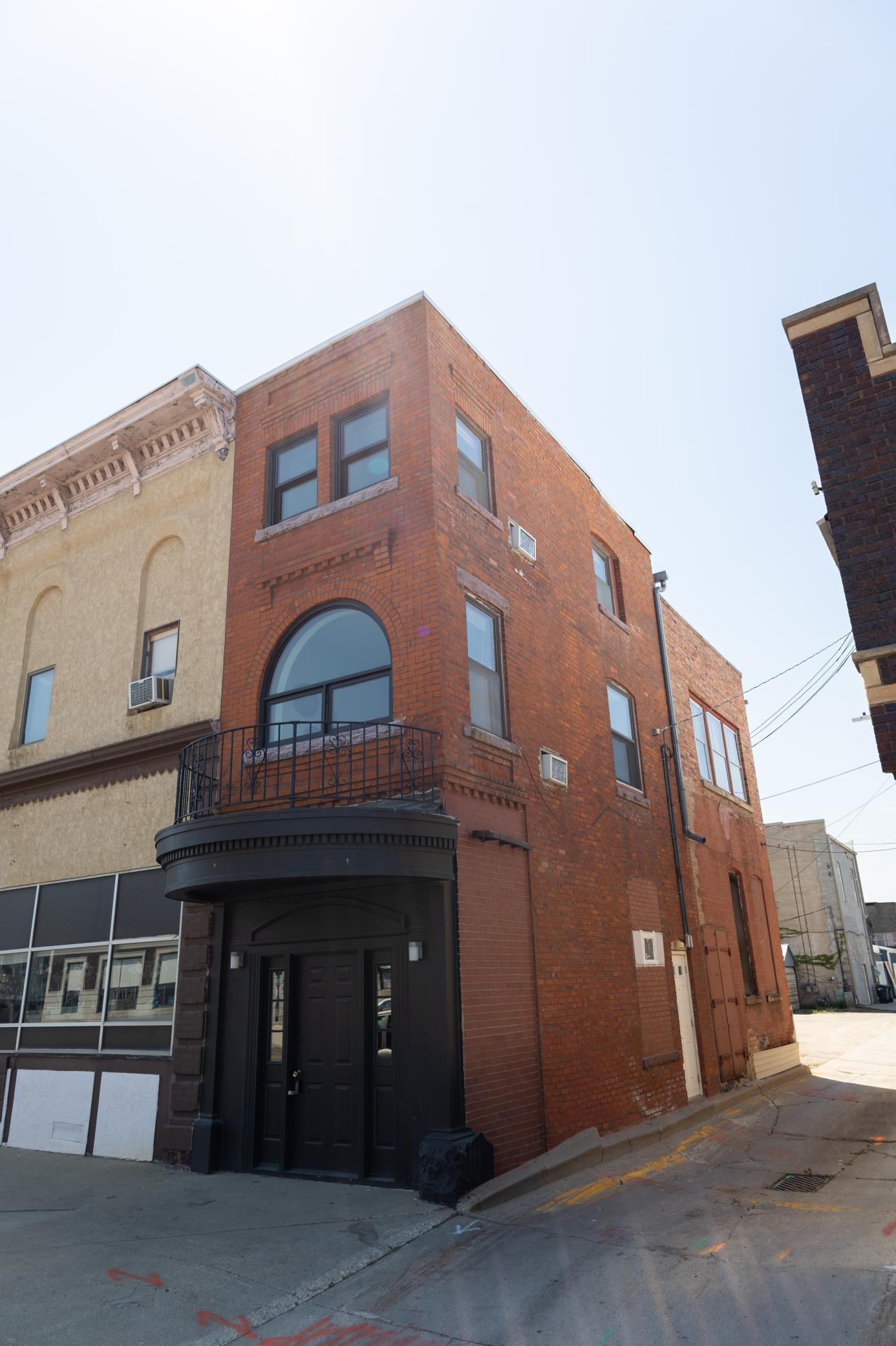 115 N Cedar Street