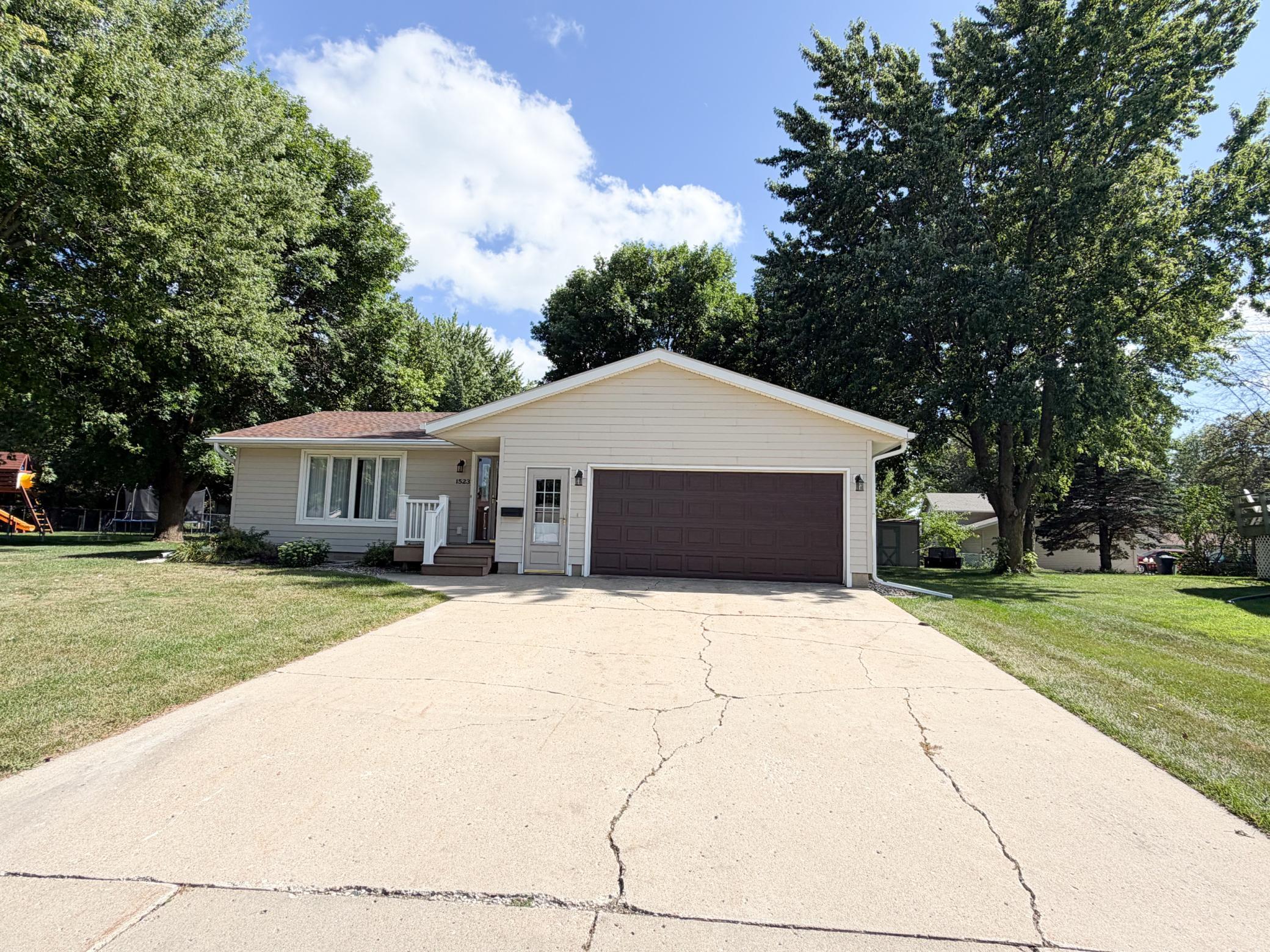 1523 Eckerson Drive