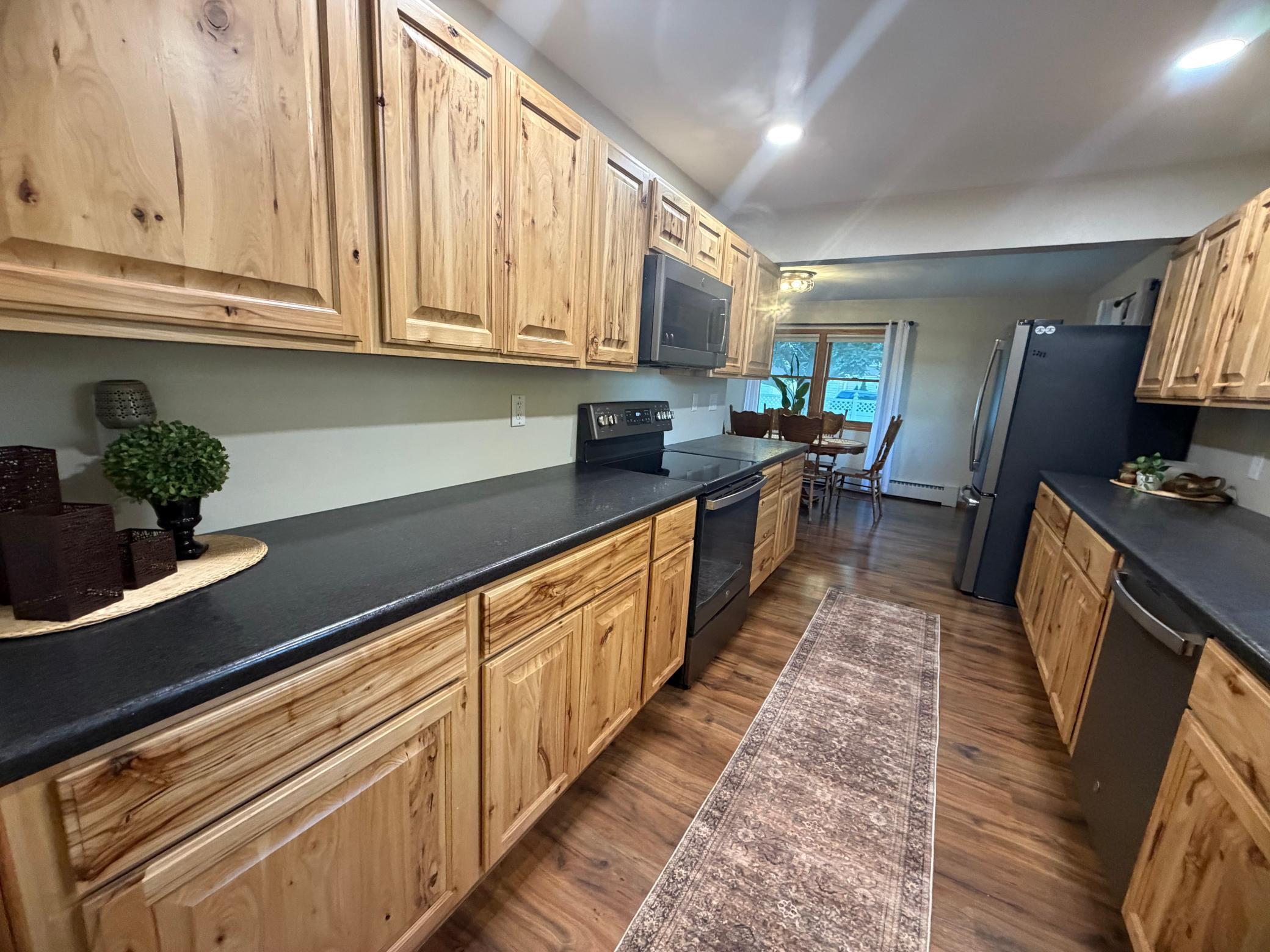 113 W 6th Street