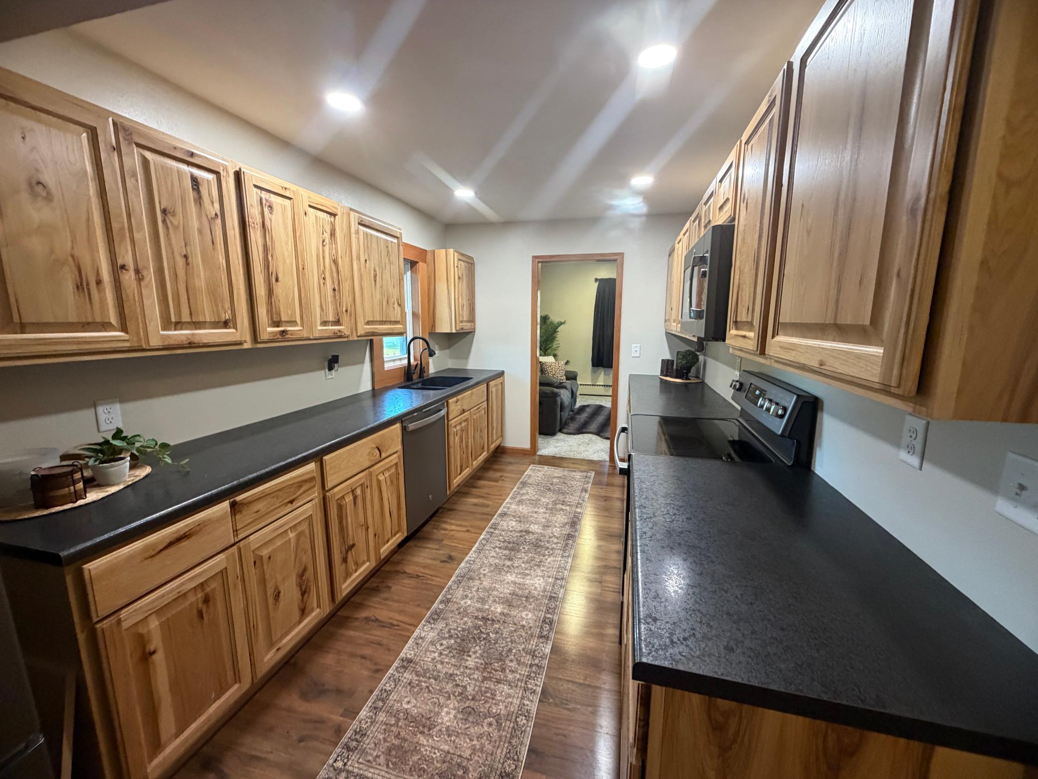 113 W 6th Street