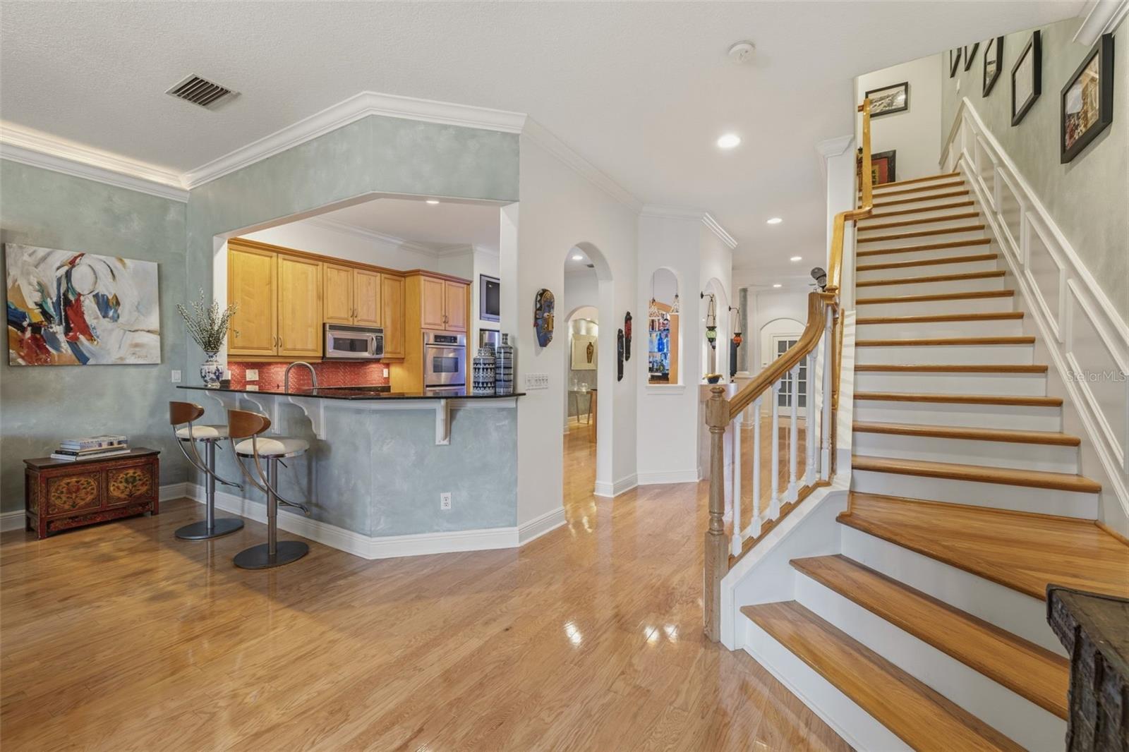615 SAXONY BLVD