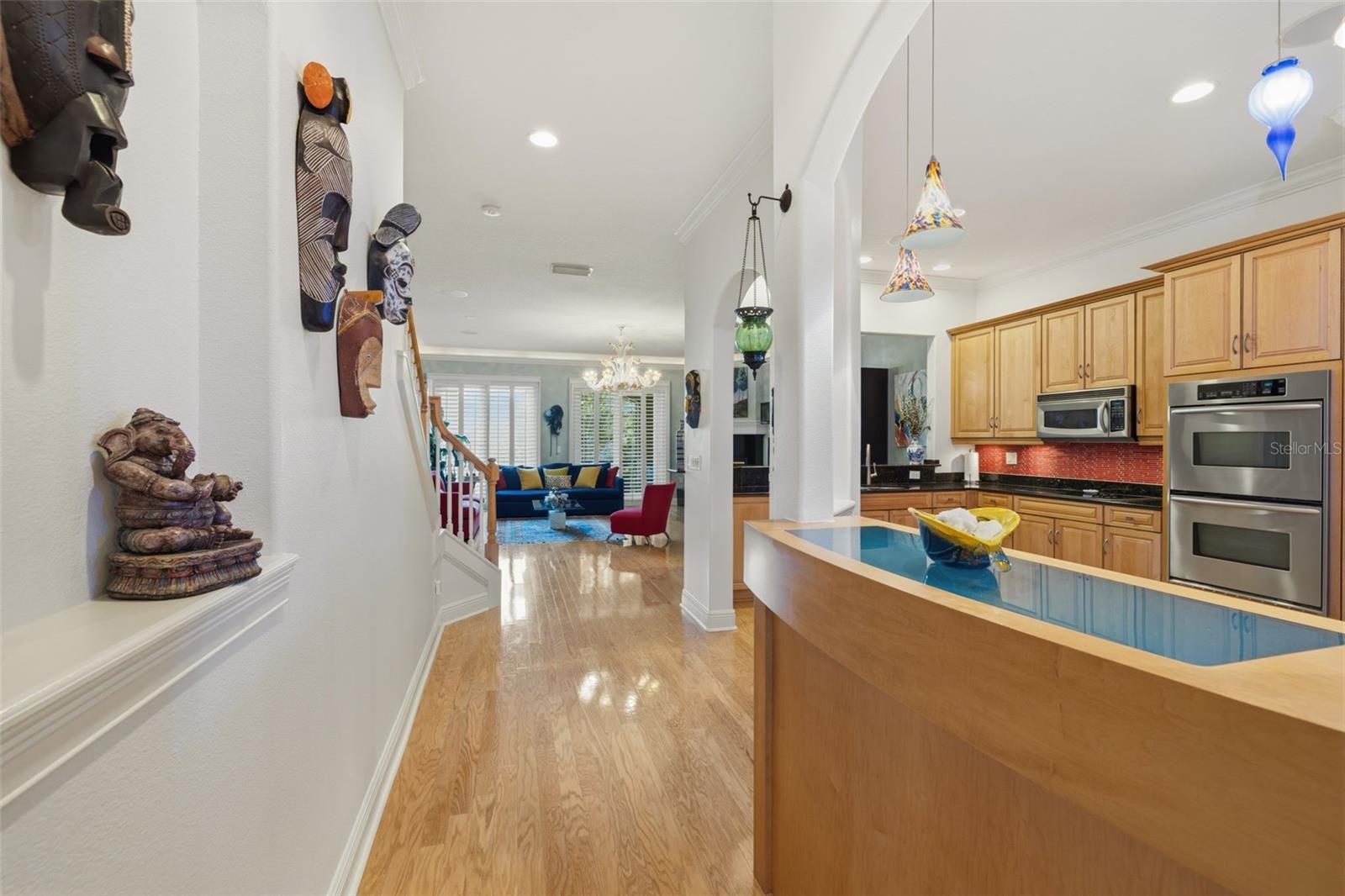 615 SAXONY BLVD