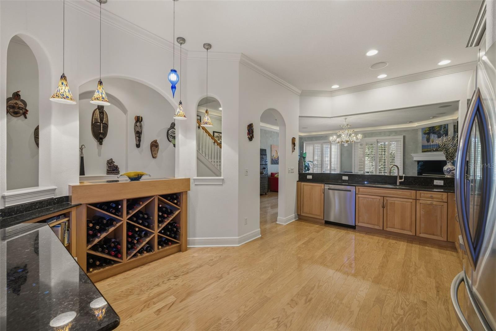 615 SAXONY BLVD