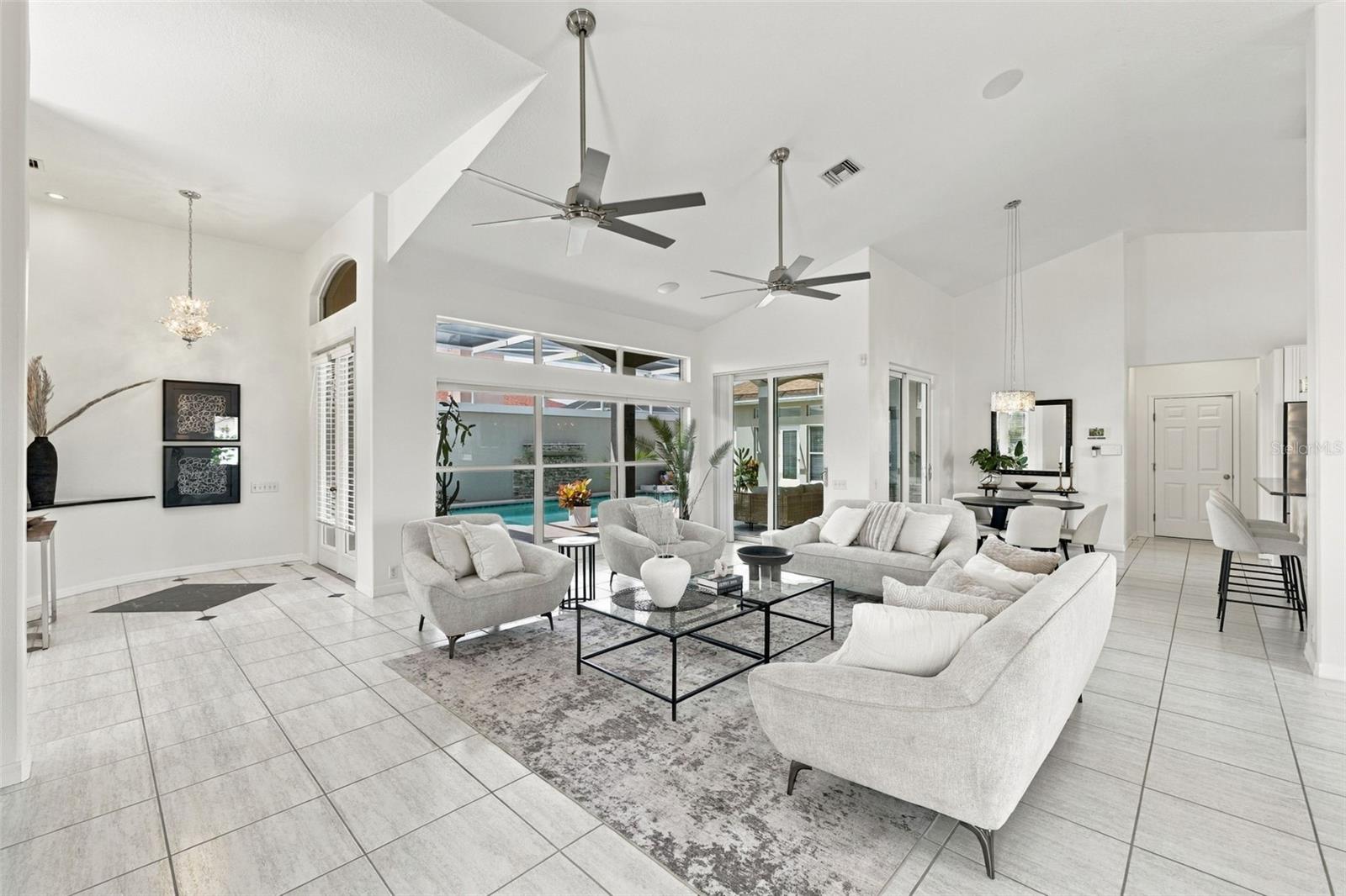 345 7TH AVE N
