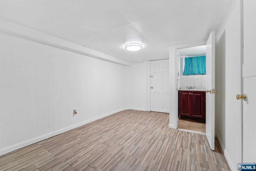 380 Highland Avenue