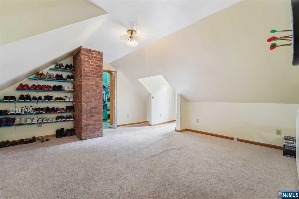 380 Highland Avenue