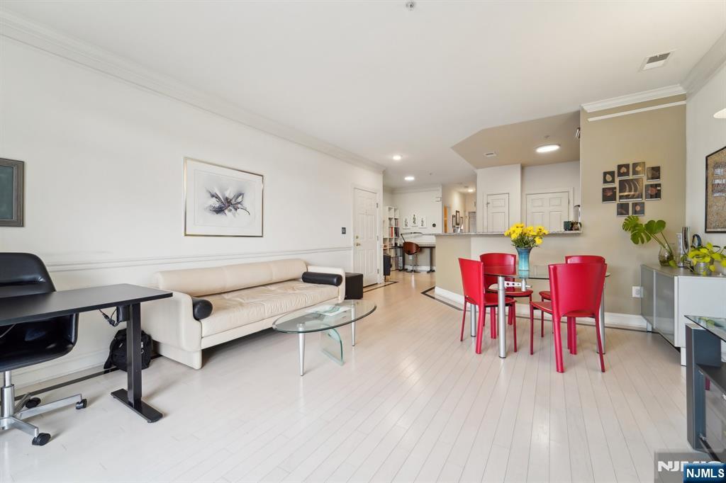 7706 Marine Road 117