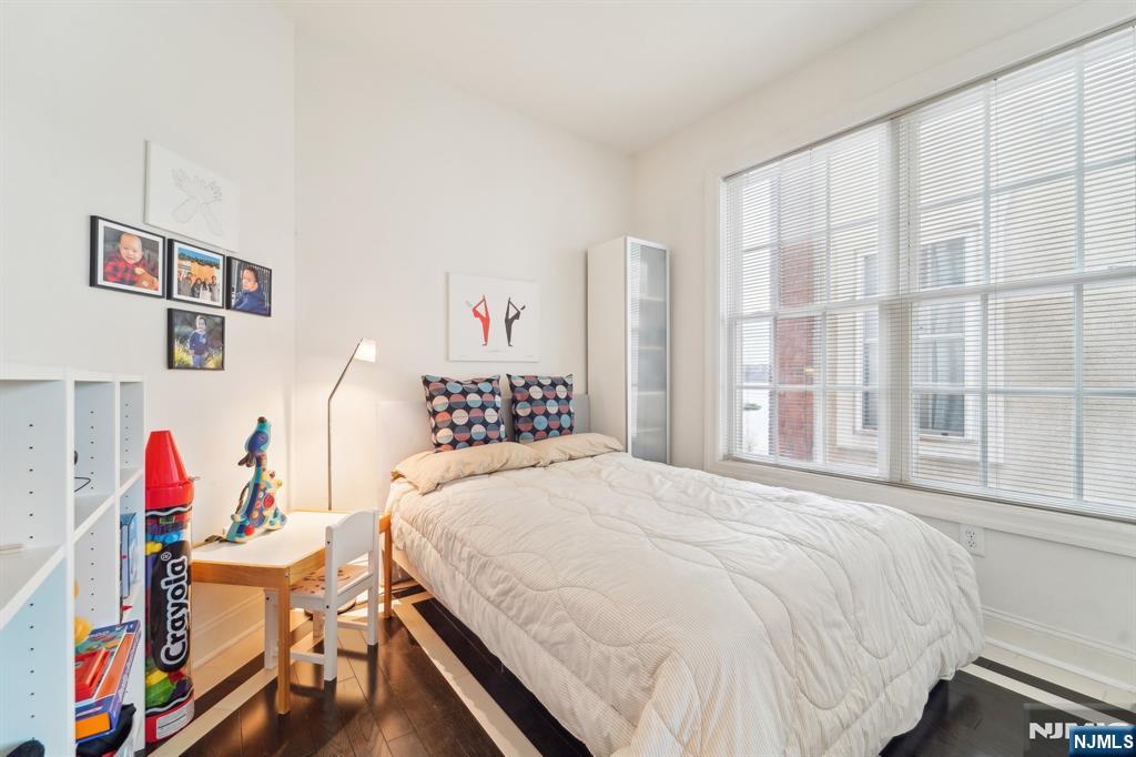 7706 Marine Road 117