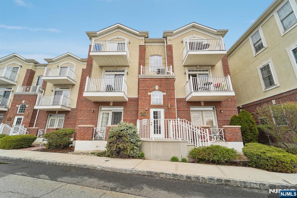 7706 Marine Road 117