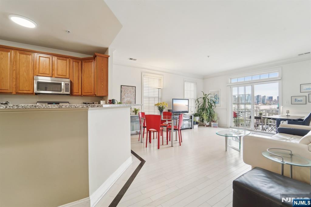 7706 Marine Road 117