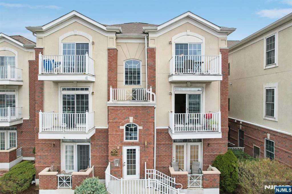 7706 Marine Road 117