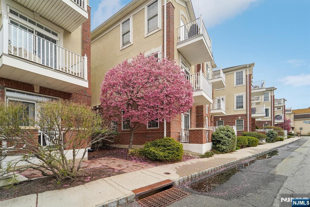 7706 Marine Road 117