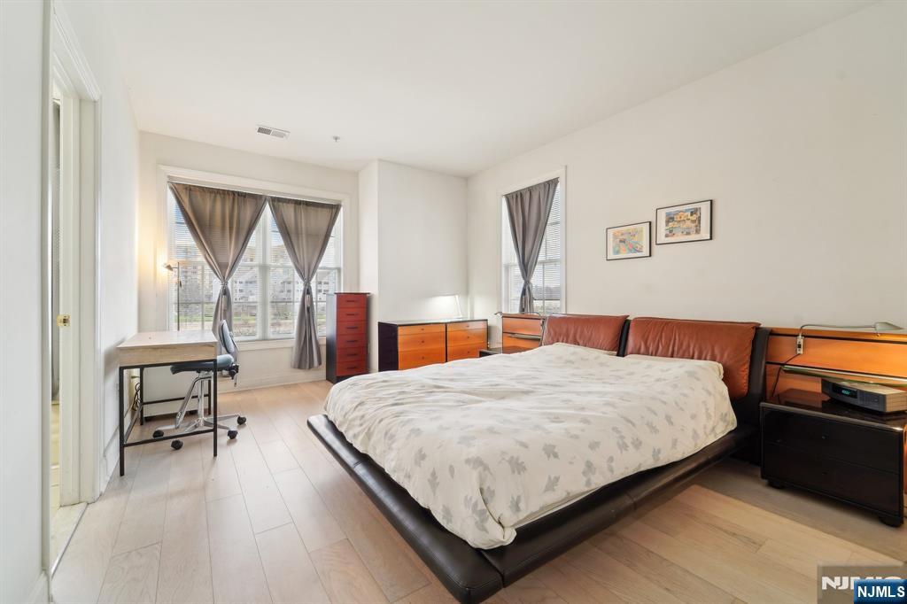 7706 Marine Road 117