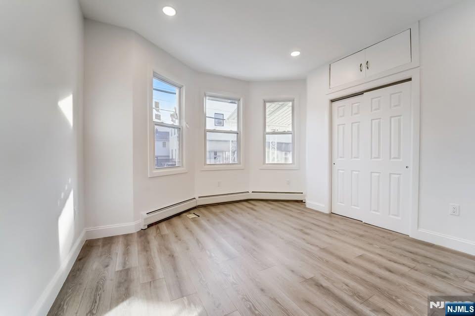 170 Front Street 1
