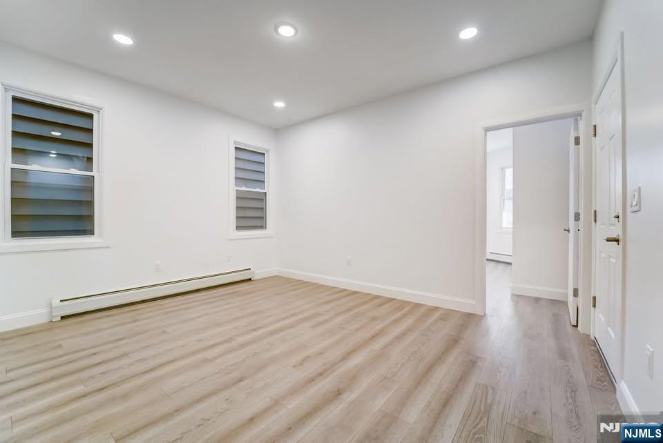 170 Front Street 1