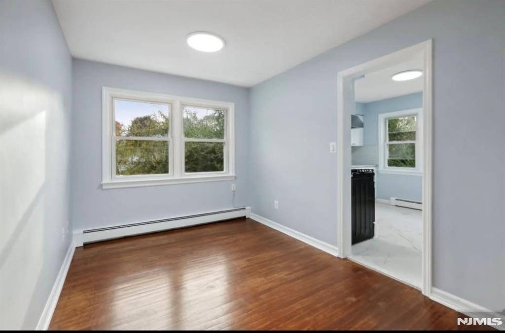 162 E Fairmount Avenue 2