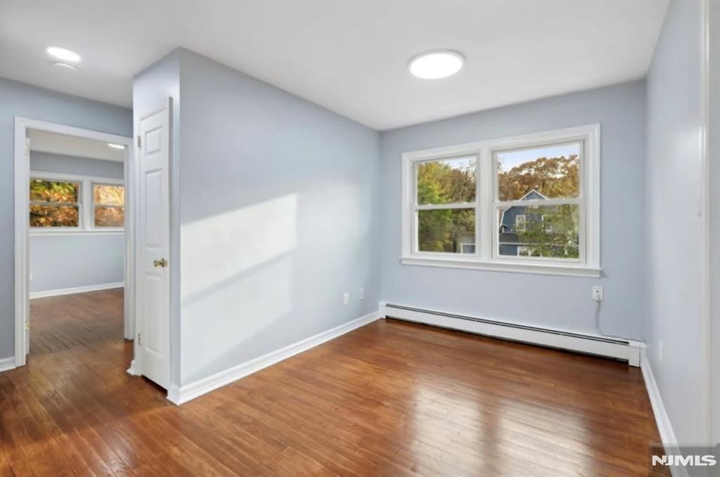 162 E Fairmount Avenue 2