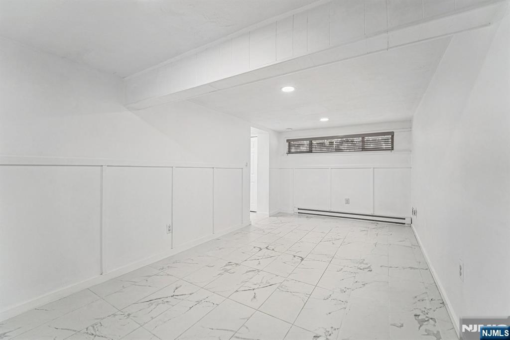 162 E Fairmount Avenue