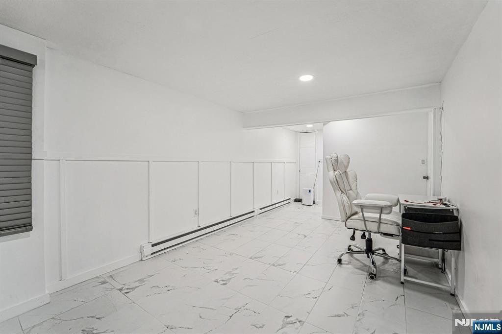 162 E Fairmount Avenue