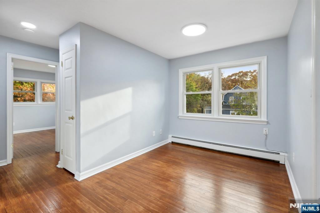 162 E Fairmount Avenue