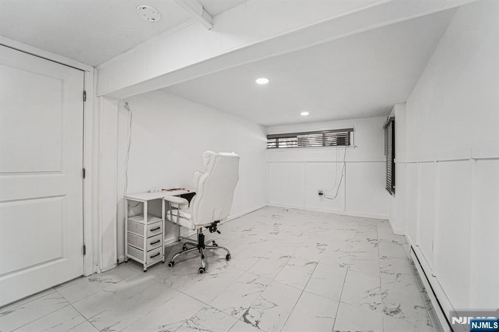 162 E Fairmount Avenue