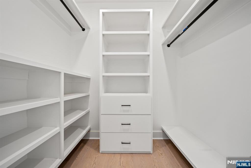 52 Congressional Parkway