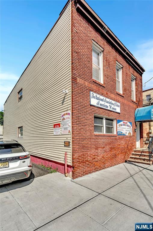 308 38th Street