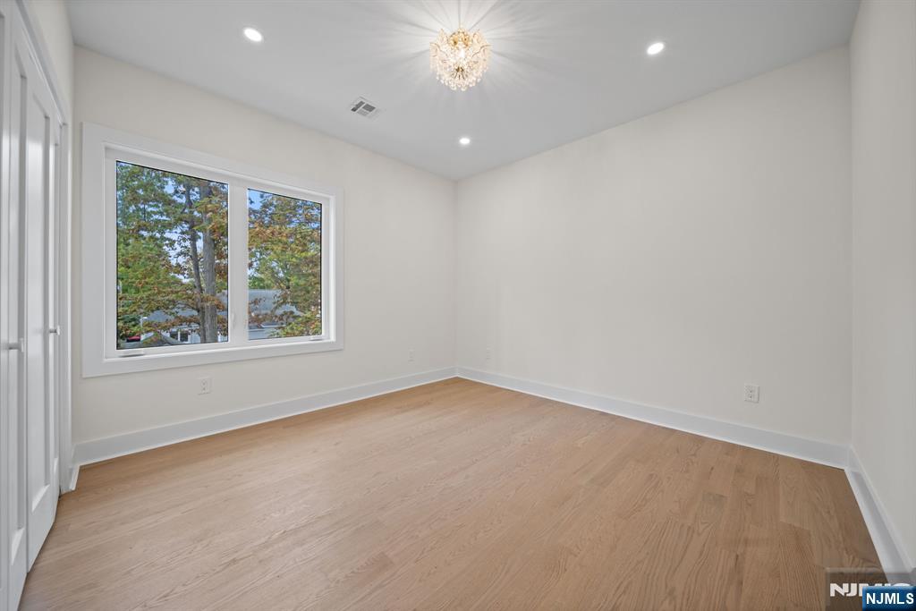 52 Congressional Parkway