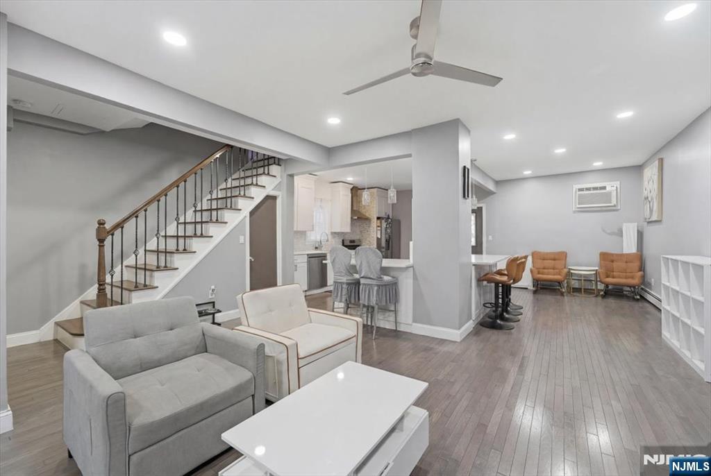 30 Getty Avenue