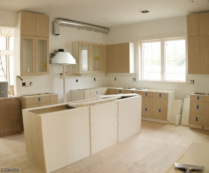 36 Crestview Hill Rd