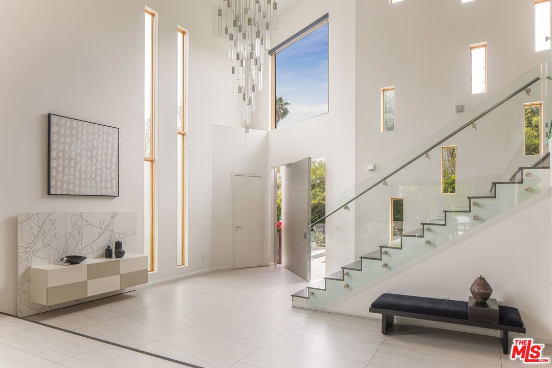 12443 W Sunset Blvd