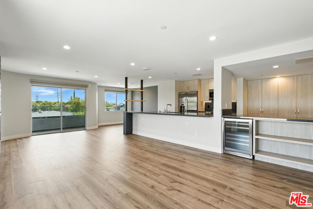 10951 National Blvd Unit: 303