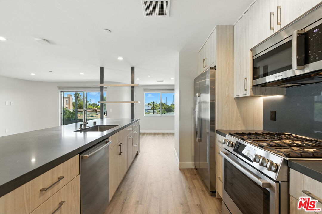 10951 National Blvd Unit: 303