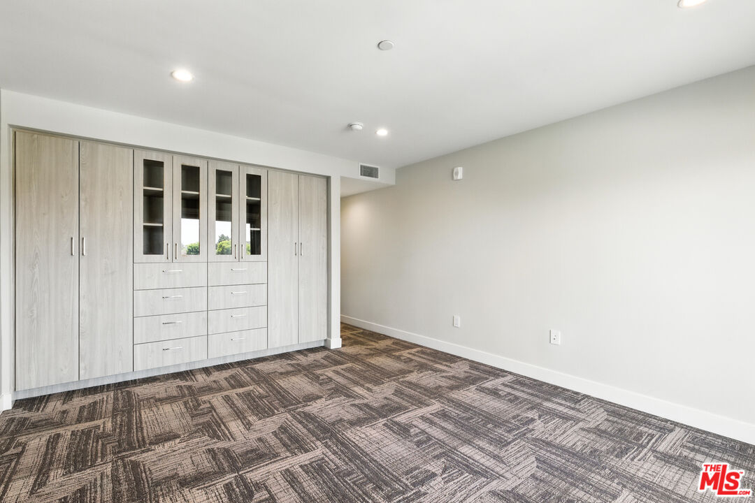 10951 National Blvd Unit: 303