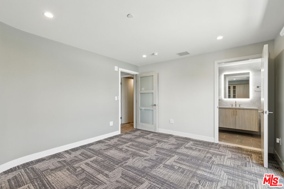 10951 National Blvd Unit: 303