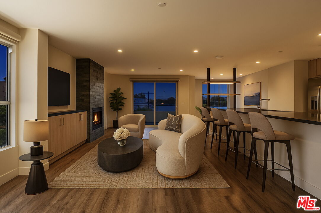 10951 National Blvd Unit: 303