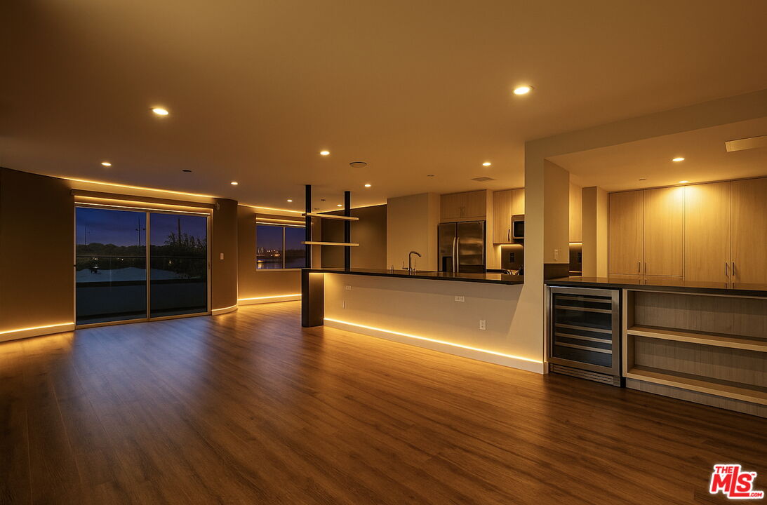 10951 National Blvd Unit: 303