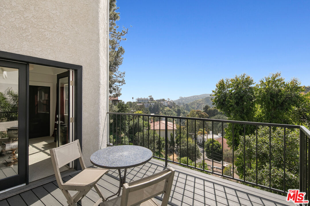 2609 Creston Dr Unit: OR