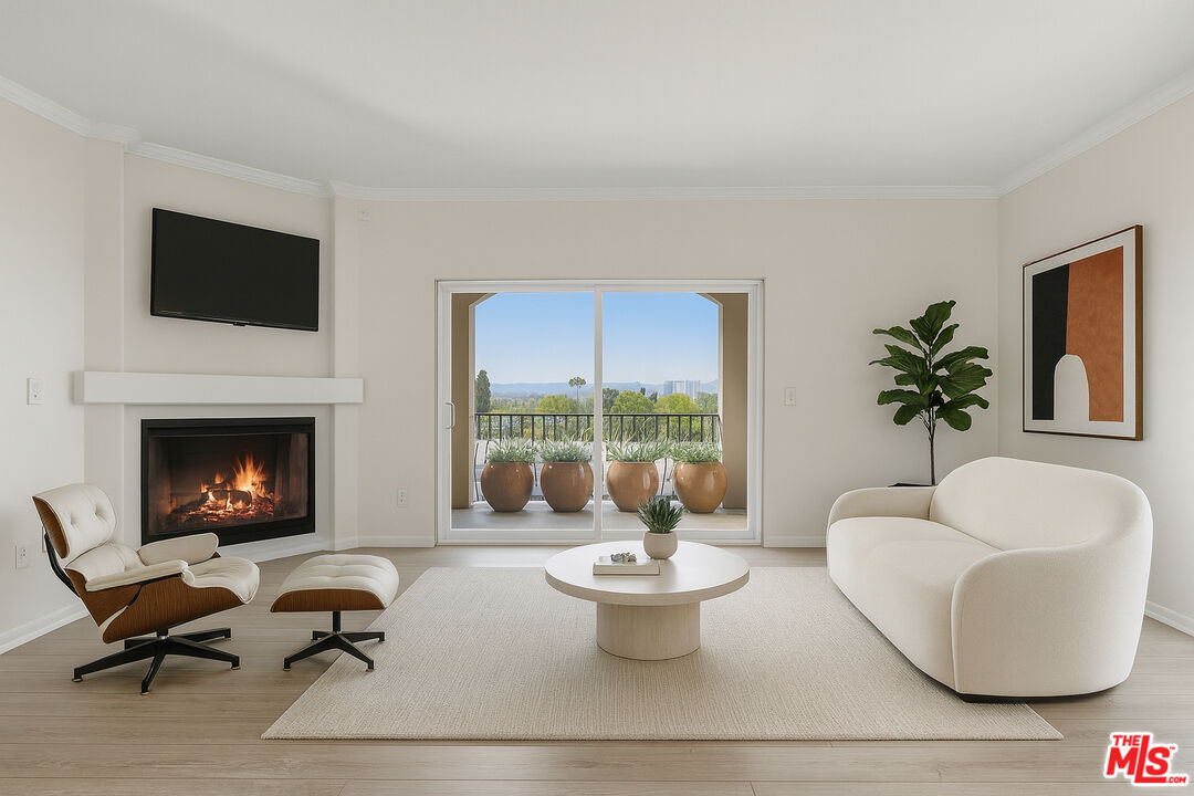 3401 S Bentley Ave Unit: 306