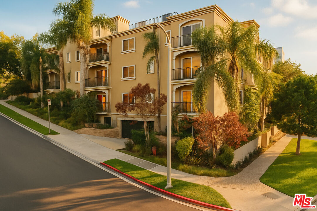 3401 S Bentley Ave Unit: 306