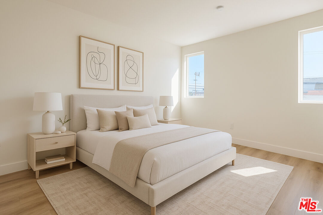 5813 Lexington Ave Unit: 202