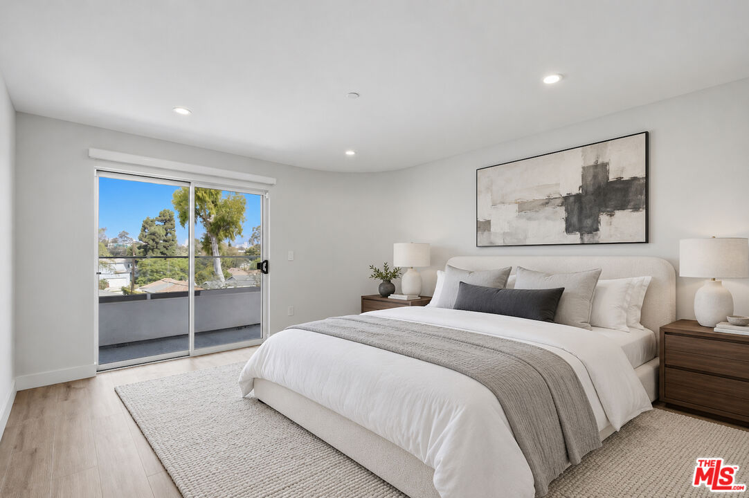 10951 National Blvd Unit: 303